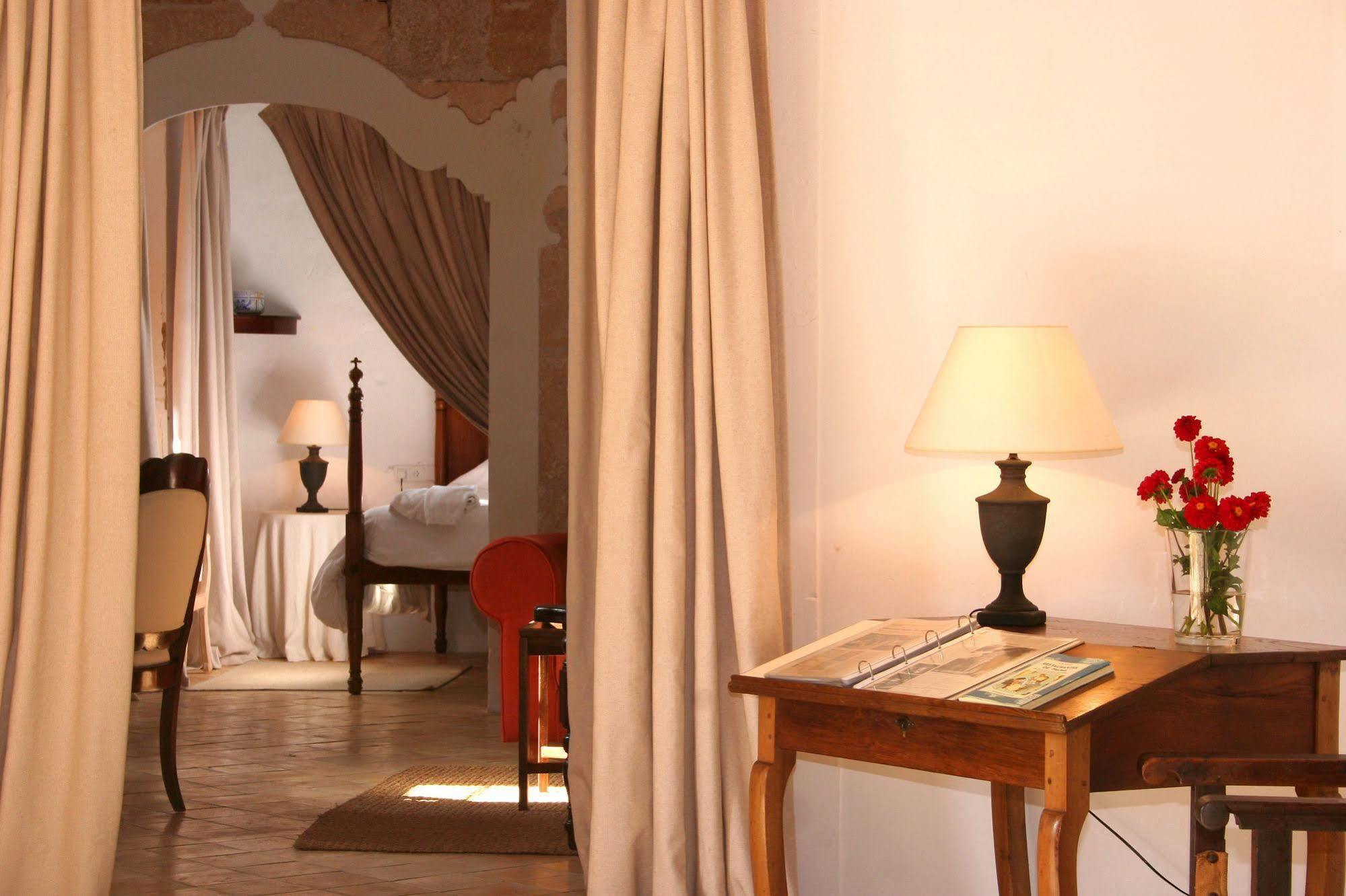 Landhaus Oliver Moragues Grandhouse & Vineyard