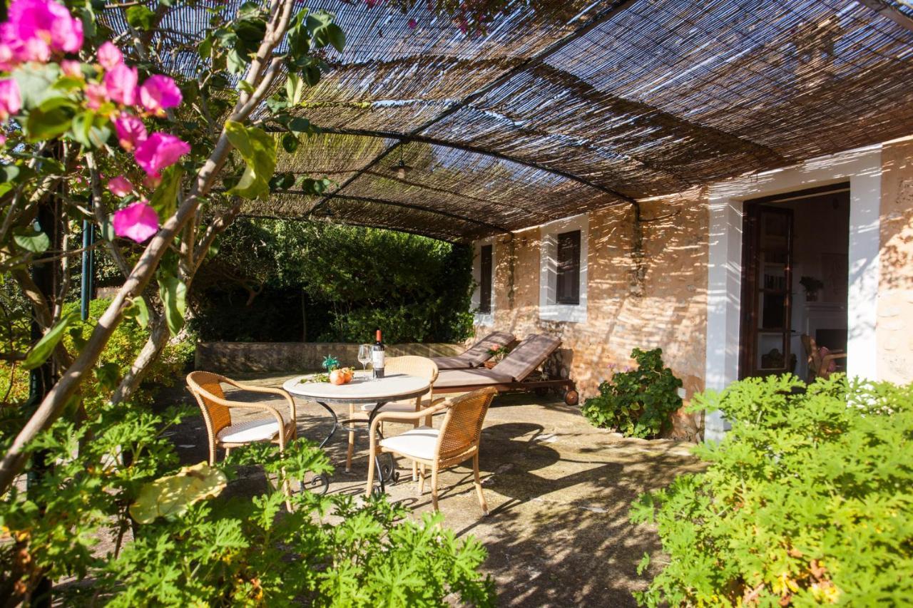 Landhaus Oliver Moragues Grandhouse & Vineyard *