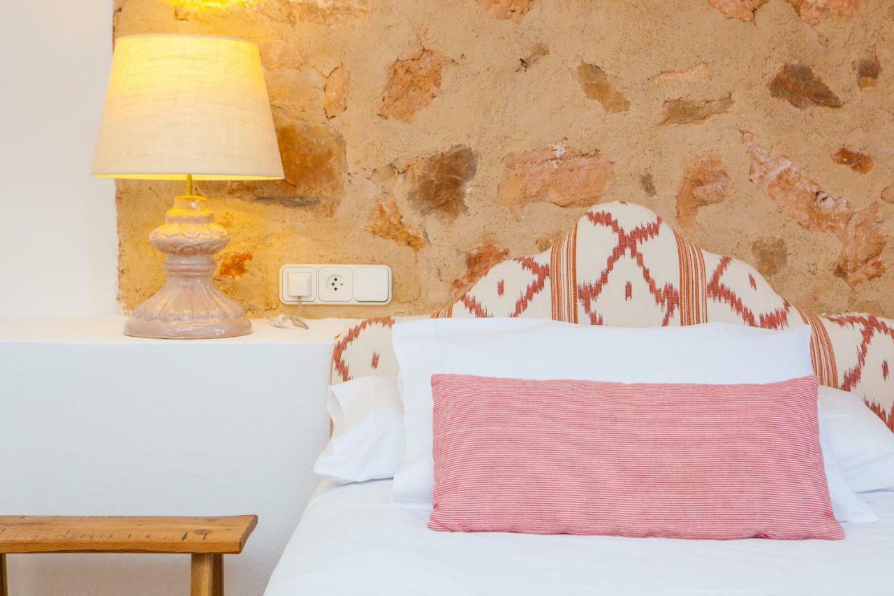 Oliver Moragues Grandhouse & Vineyard Landhaus *